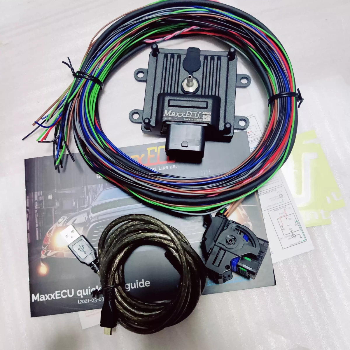 MaxxECU MINI standalone ECU kit with wiring harness
